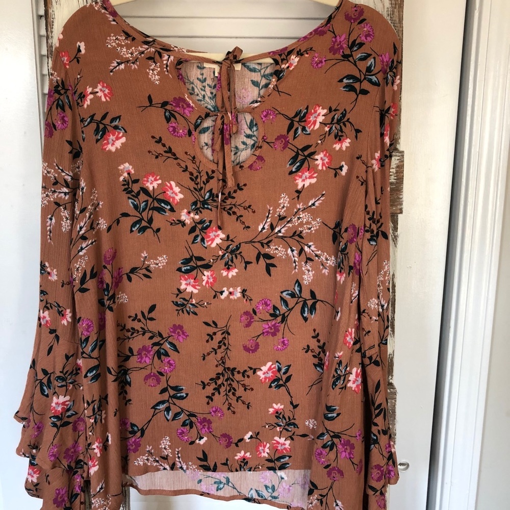 Floral long sleeve fall stylish top